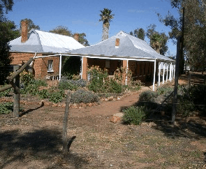 Avondale Discovery Farm - Attractions 0