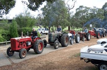 Hugh Manning Tractor & Machinery Museum - Attractions 0