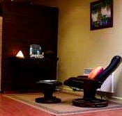 Retreat In The Suburbs - Attractions