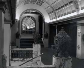 National Theatre - Attractions 1