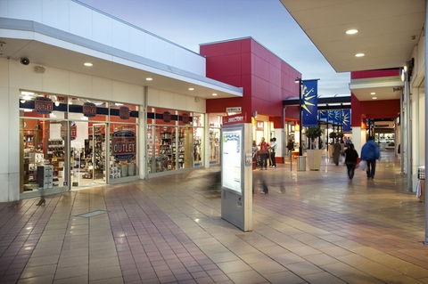 Harbour Town Adelaide - Attractions 4