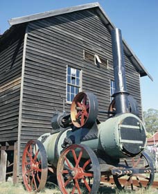 Yarloop Steam Workshops Inc - Attractions 0