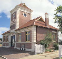Merredin Town Hall - Attractions