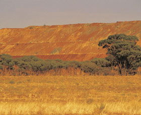 Golden Valley - Attractions 0