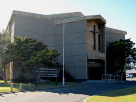 Cathedral Of The Holy Cross - Attractions 0