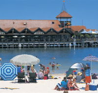 Sorrento Quay - Attractions