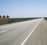 Eyre Highway - Attractions