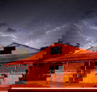 Red Dirt Photographic Gallery - Attractions