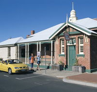 Old Court House Complex - Attractions