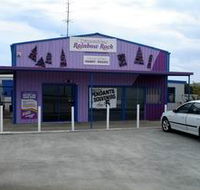 Dreamtime Rainbow Rock - Attractions