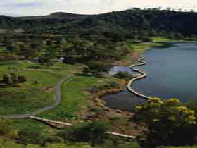 Mount Gambier Crater Lakes - Attractions 0