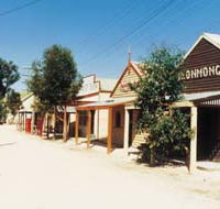 Old Tailem Town Pioneer Village - Attractions