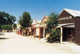 Old Tailem Town Pioneer Village - Attractions 0