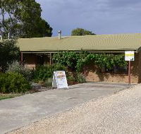 Sand Drift Gallery - Attractions