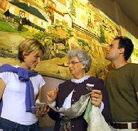 Yarns Artwork In Silk - Attractions