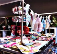 Under The Oak Handmade Gallery and Gifts - Attractions