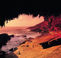 Admirals Arch - Attractions