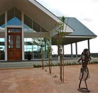 ArtWine Cellar Door - Attractions
