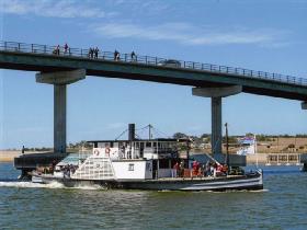 Paddle Steamer Oscar W - Attractions 0