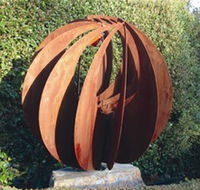 The Flower Garden - Attractions