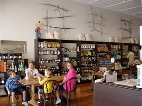 Blond Coffee And Store - Attractions 0