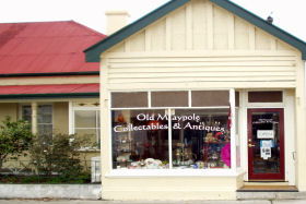 Old Maypole Collectables & Antiques - Attractions 0