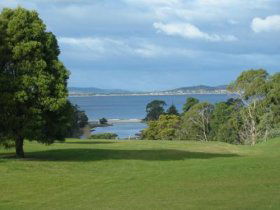 Kingston Beach Golf Club - Attractions 0