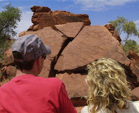 Ewaninga Rock Carvings Conservation Reserve - Attractions 0