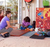 Ngurratjuta Iltja Ntjarra Many Hands Art Centre - Attractions