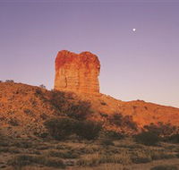 Chambers Pillar Historical Reserve - Attractions