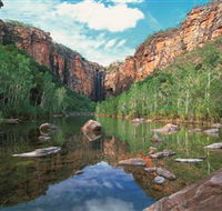 Jim Jim Falls - Attractions