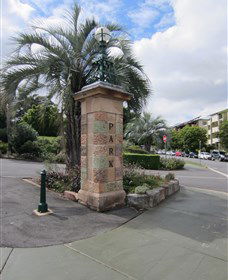 Newstead Park Memorials - Attractions 0