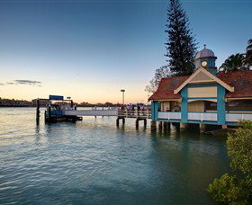 Oxford Street Bulimba Bulimba