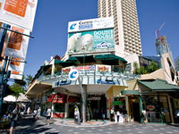 Centro Surfers Paradise