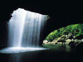Natural Bridge, Springbrook National Park - Attractions 0