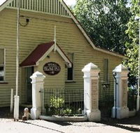 Montville Memorial Precinct - Attractions