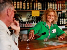 Riversands Vineyards - Attractions 0