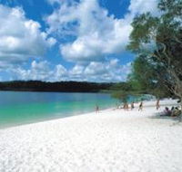 Lake McKenzie - Attractions