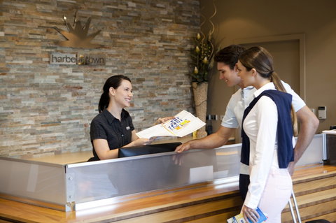 Harbour Town Outlet Shopping Centre - Attractions 2