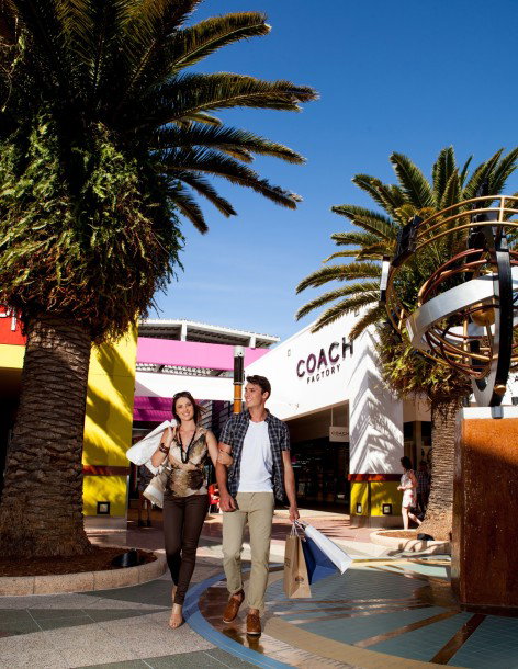 Harbour Town Outlet Shopping Centre - Attractions 4
