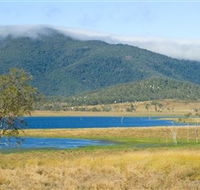Lake Elphinstone - Attractions