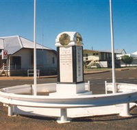 Cloncurry War Memorial - Attractions