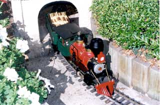 M & K Model Railways - Attractions 0