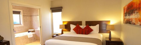 Wild Cattle Creek Estate Winery Restaurant - Attractions 0