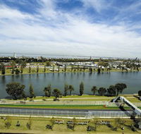 Albert Park - Attractions