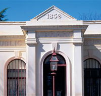 Robert O'Hara Burke Museum - Attractions