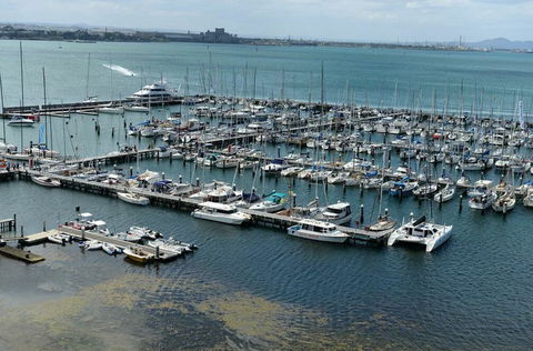 Royal Geelong Yacht Club - Attractions 4