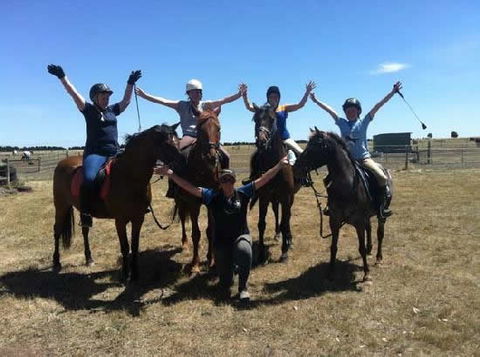 Saddle On Riding School - Attractions 1