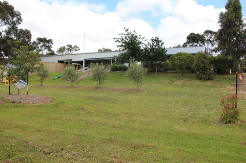 Tuckerberry Hill - Attractions 2