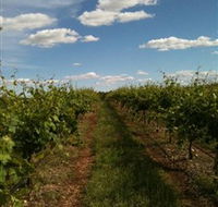 Chambers Rosewood Winery - Attractions